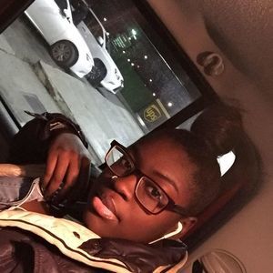 Meet your Posher, Tchomassi